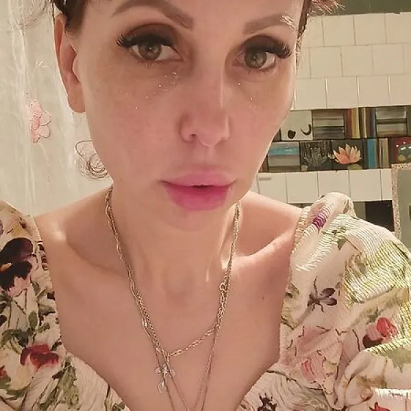 Анна
